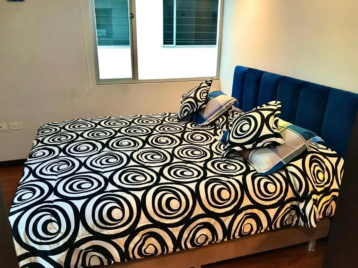 Appartement Suite Equipada La Carolina - Cama Queen - 6 Almohadas Quito